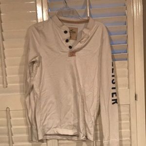 Hollister guys shirt size medium like new